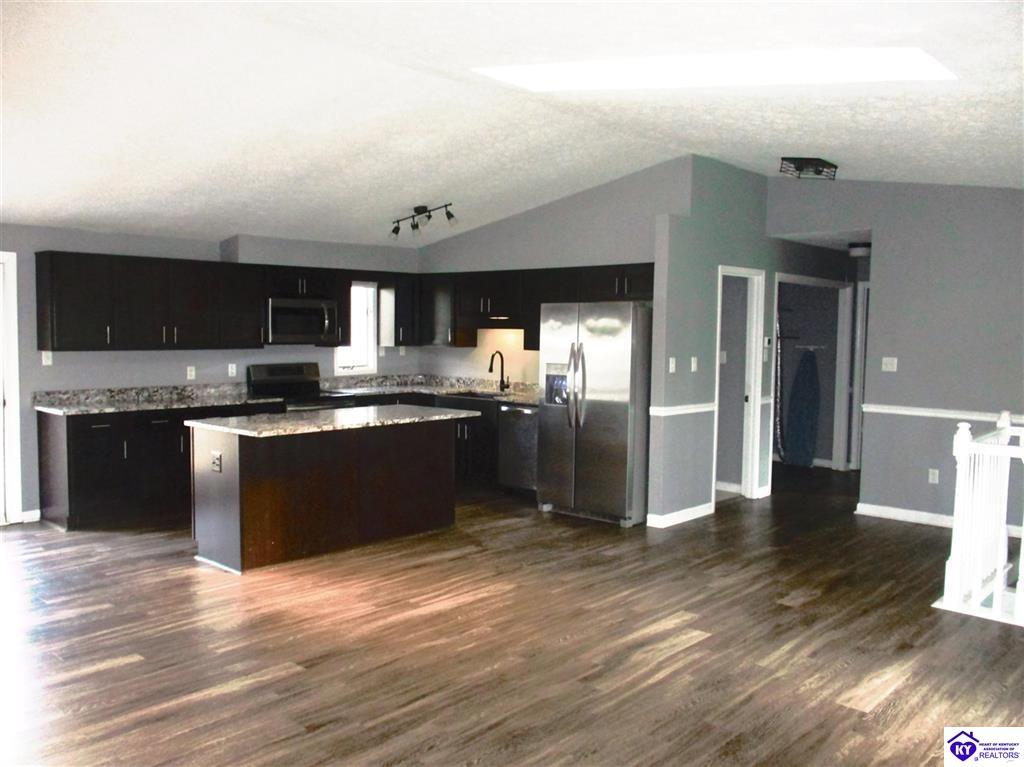609 Foxfire Road Property Photo 10
