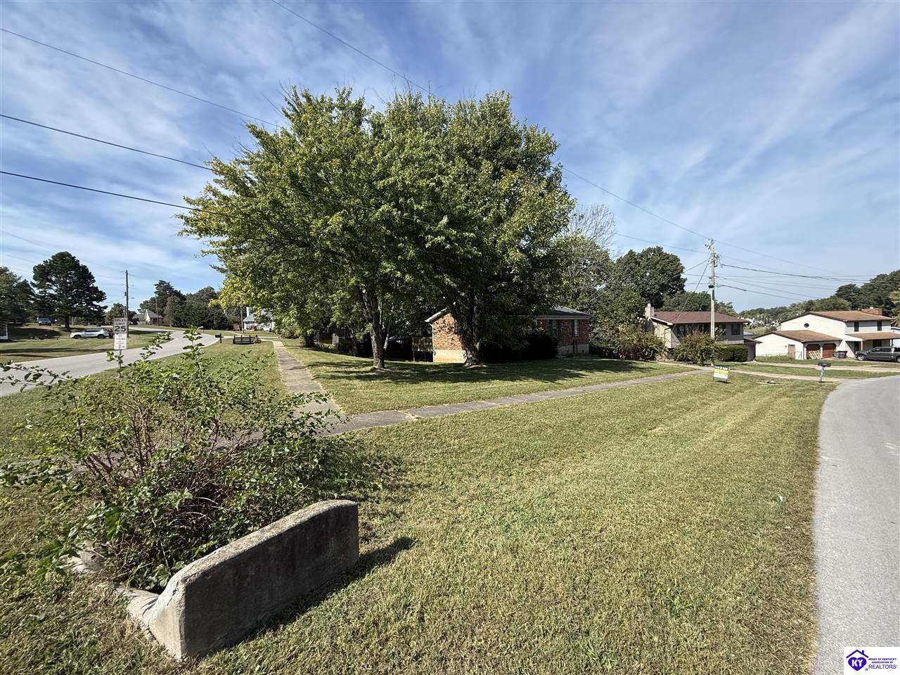 1011 Scenic Drive Property Photo 2