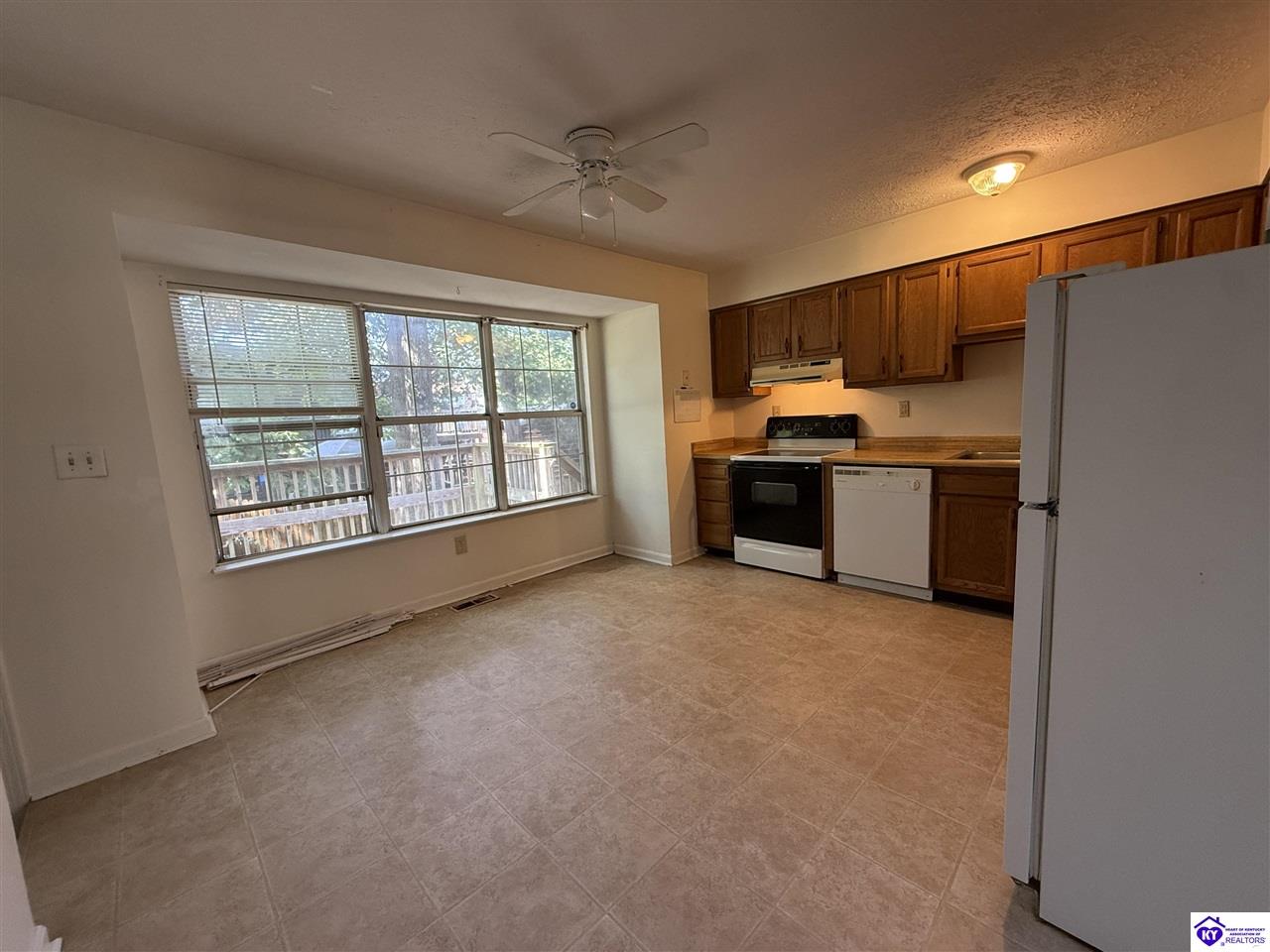1011 Scenic Drive Property Photo 6