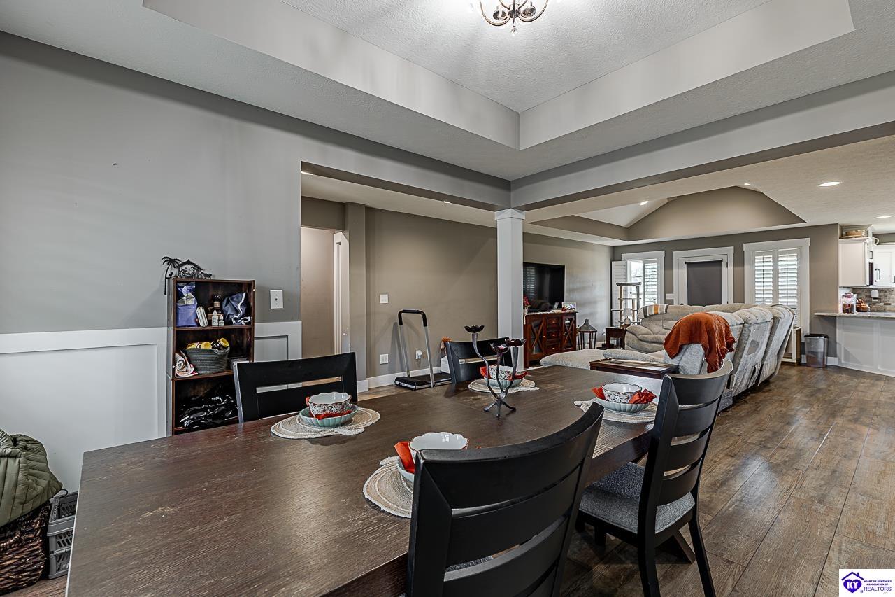 216 Elegance Way Property Photo 11