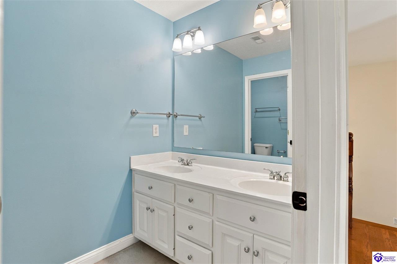 1509 Manchester Drive Property Photo 50