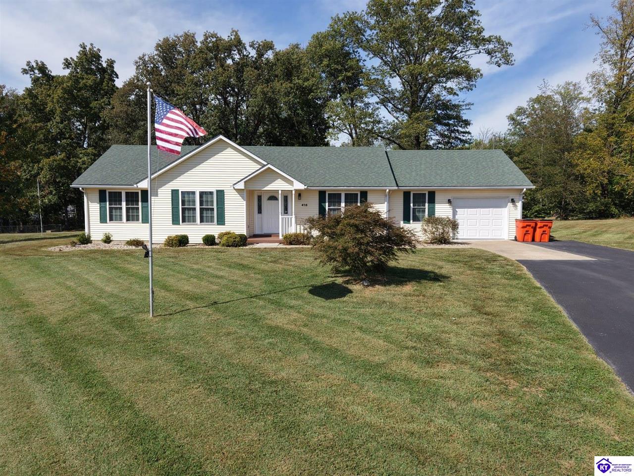 475 Meadow View Lane Property Photo 1