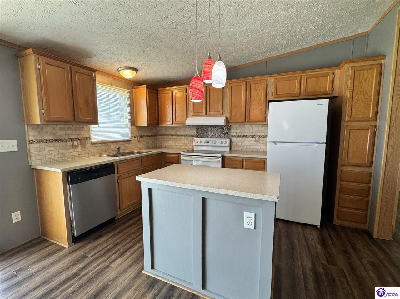 57 Green Acres Road Property Photo 10
