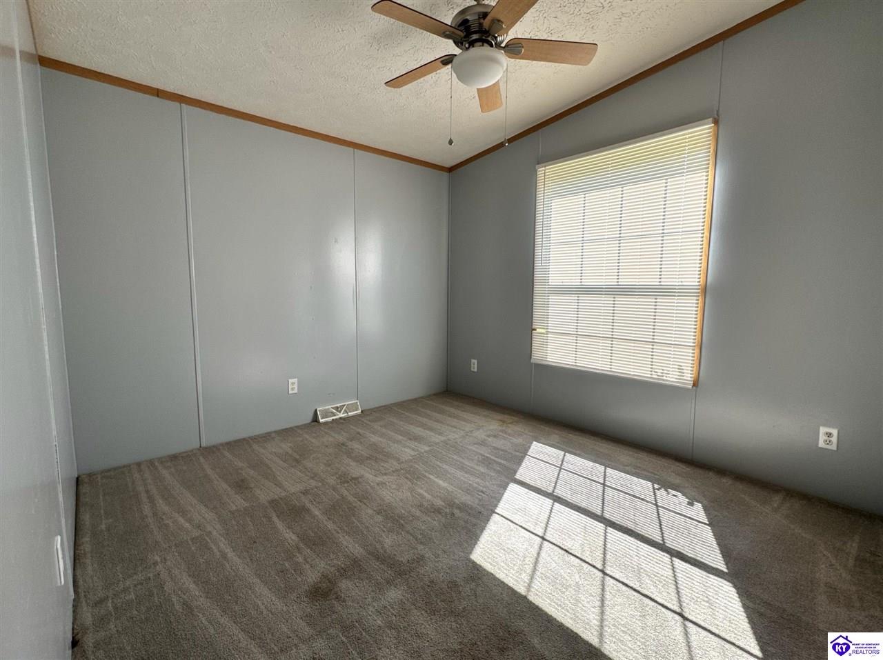 57 Green Acres Road Property Photo 19