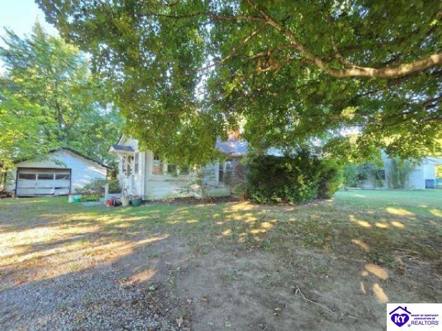 1573 Greensburg Road Property Photo 1