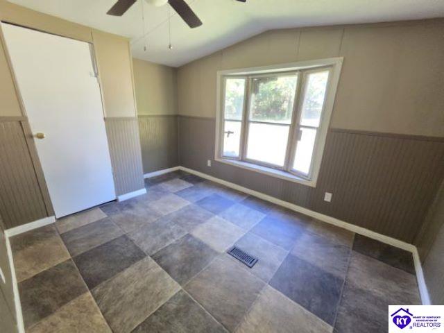 143 Saunders Lane Property Photo 3