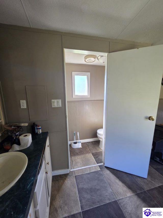 143 Saunders Lane Property Photo 5