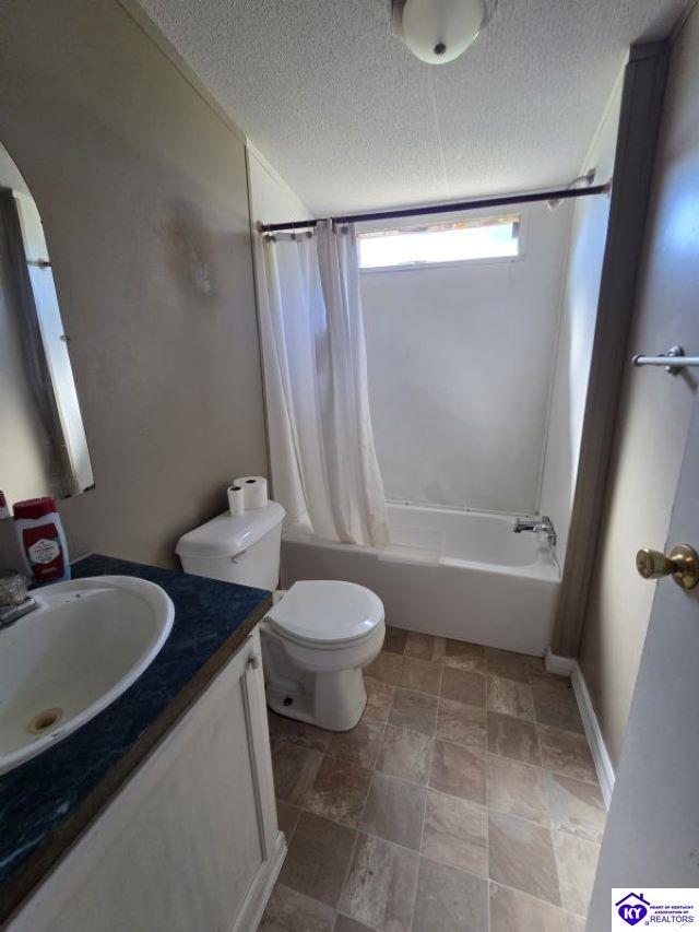 143 Saunders Lane Property Photo 7
