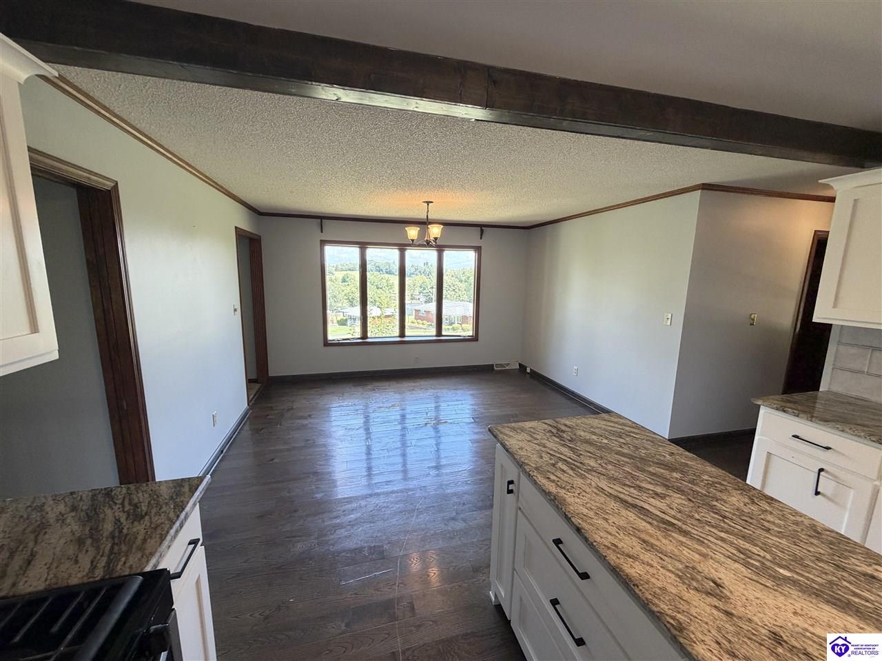 412 Allison Way Property Photo 17