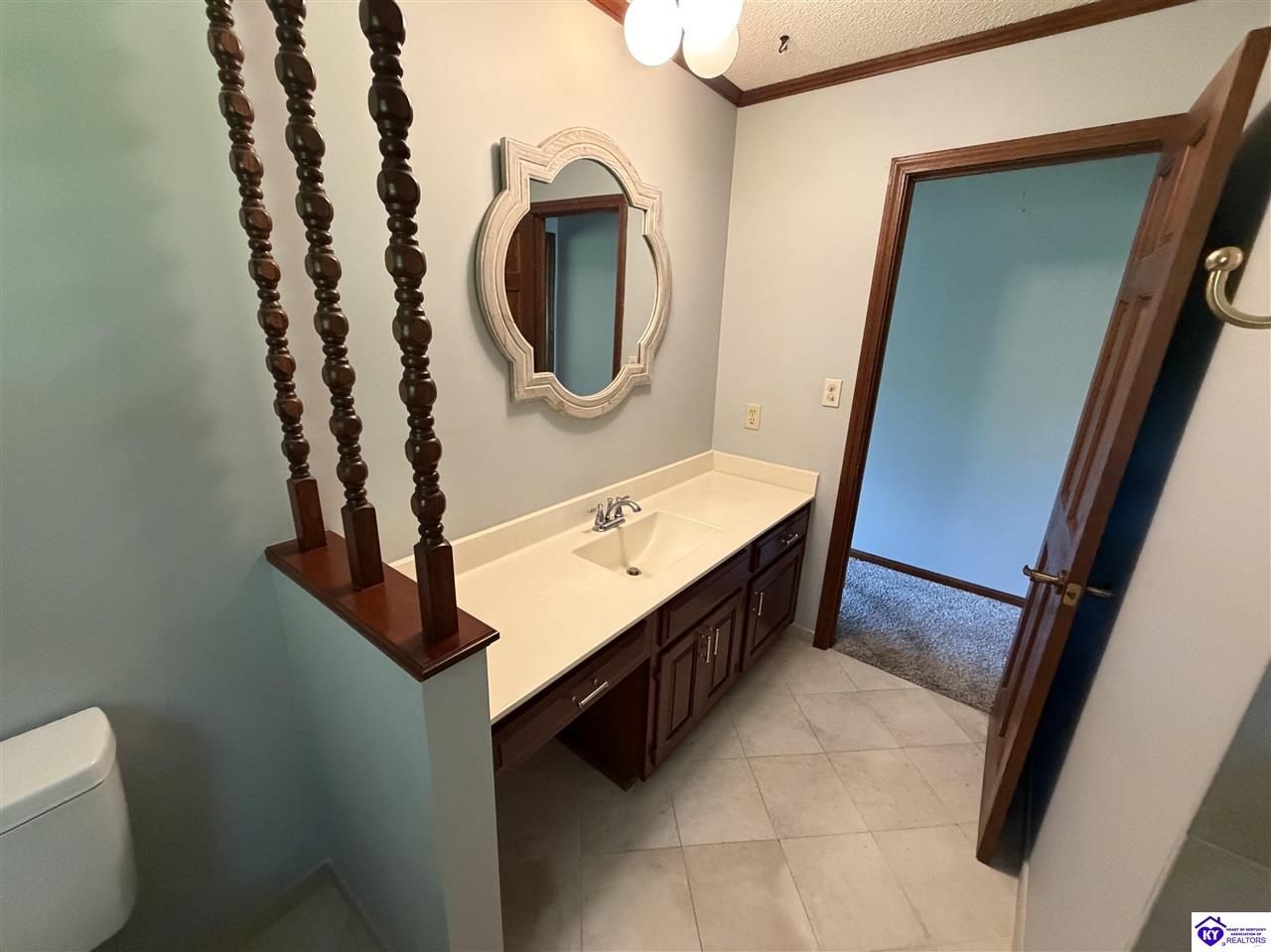 412 Allison Way Property Photo 32