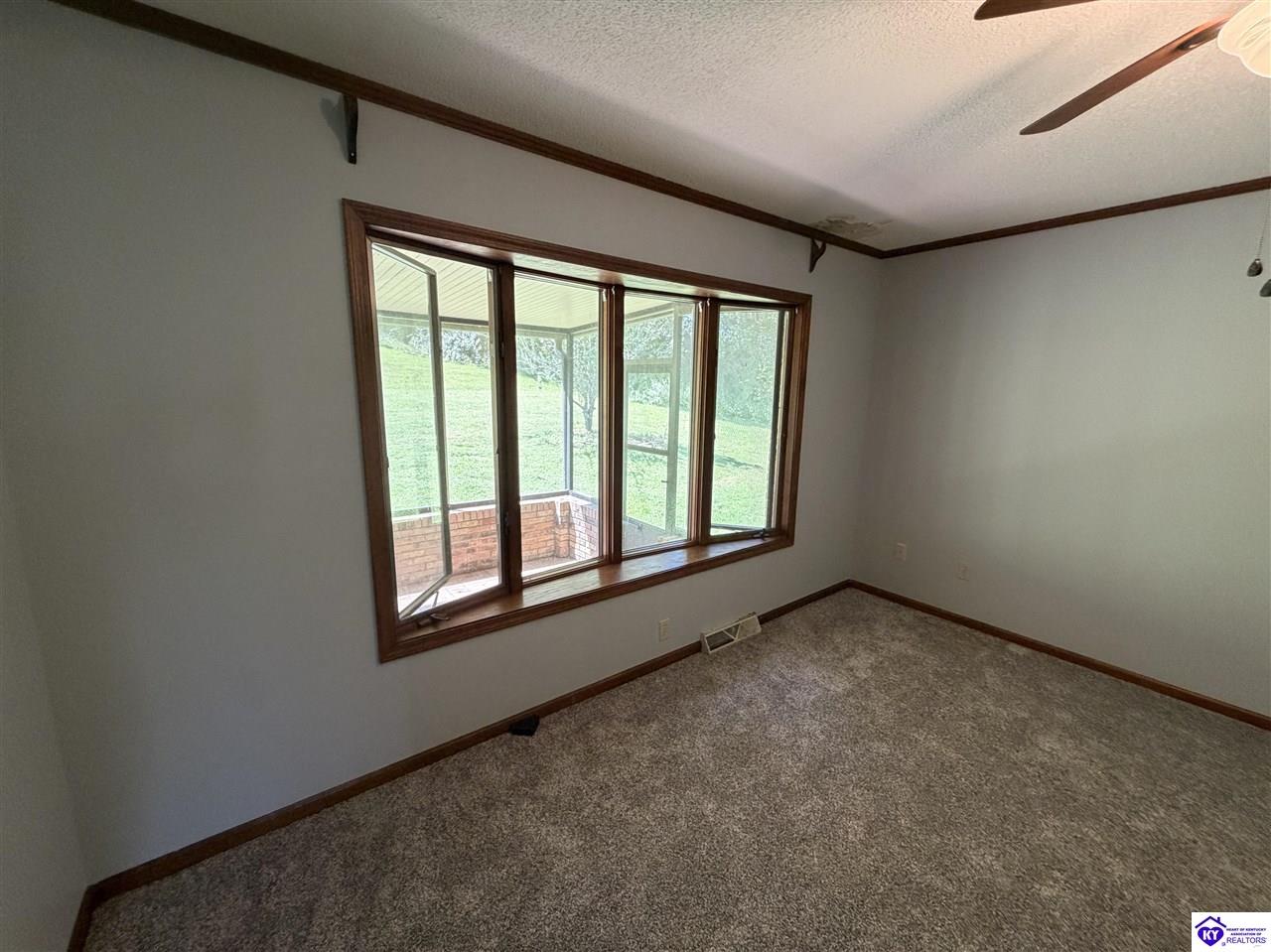 412 Allison Way Property Photo 38