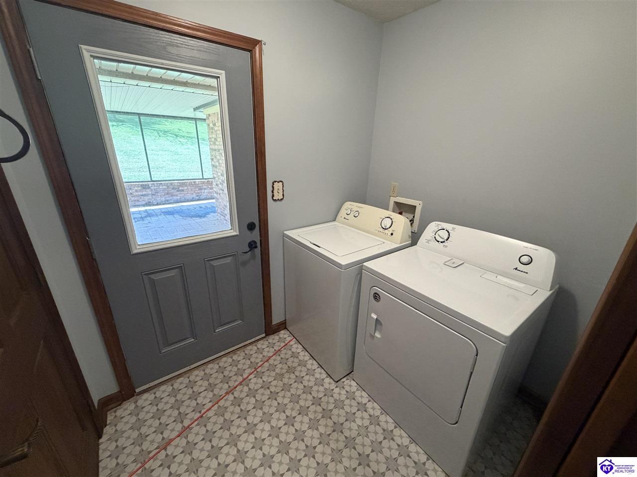 412 Allison Way Property Photo 39