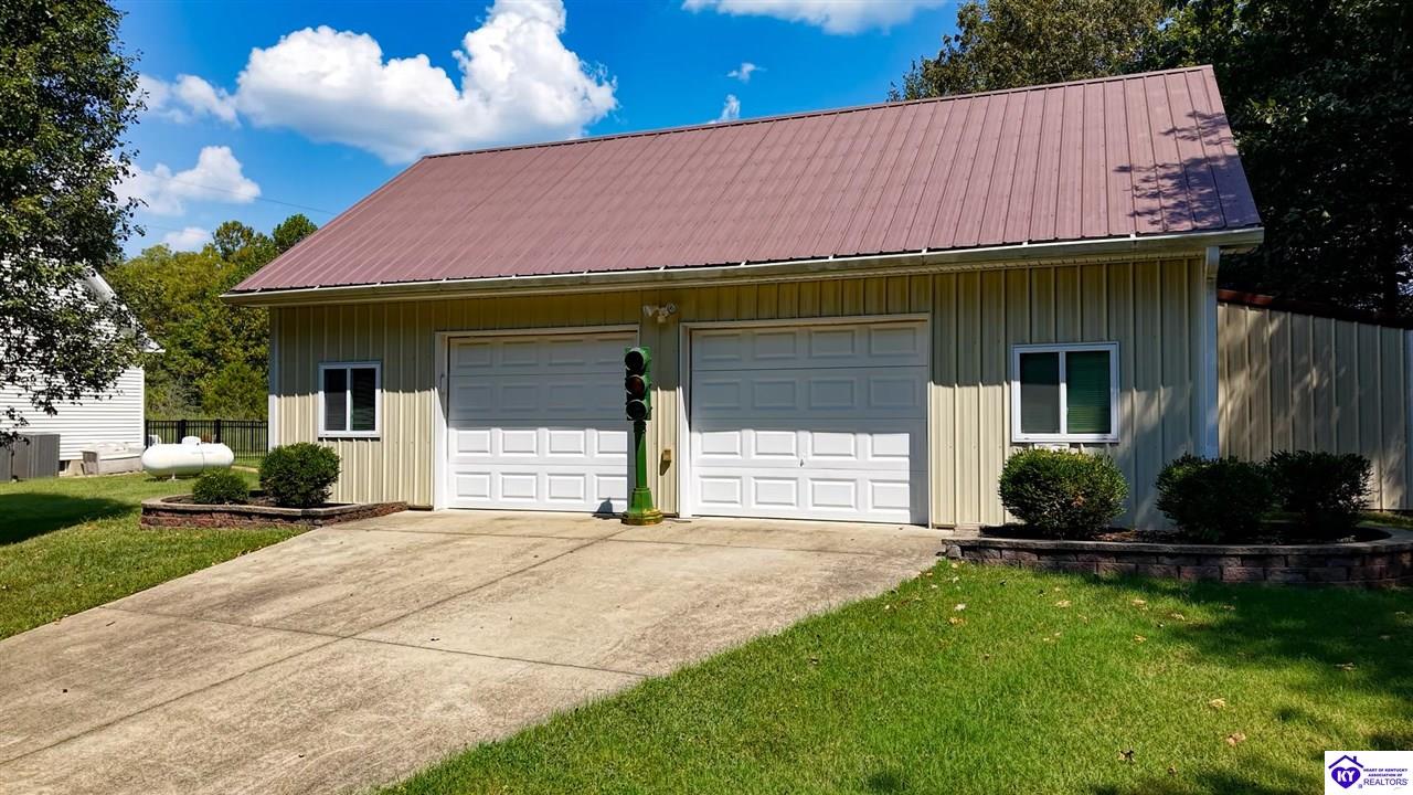73 Celise Drive Property Photo 4