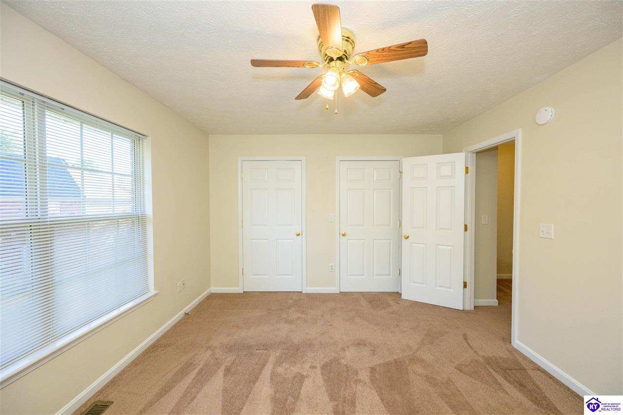 117 119 121 123 Poplar Circle Property Photo 17