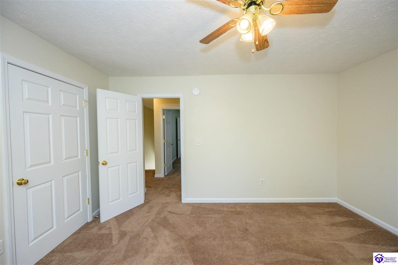 117 119 121 123 Poplar Circle Property Photo 20
