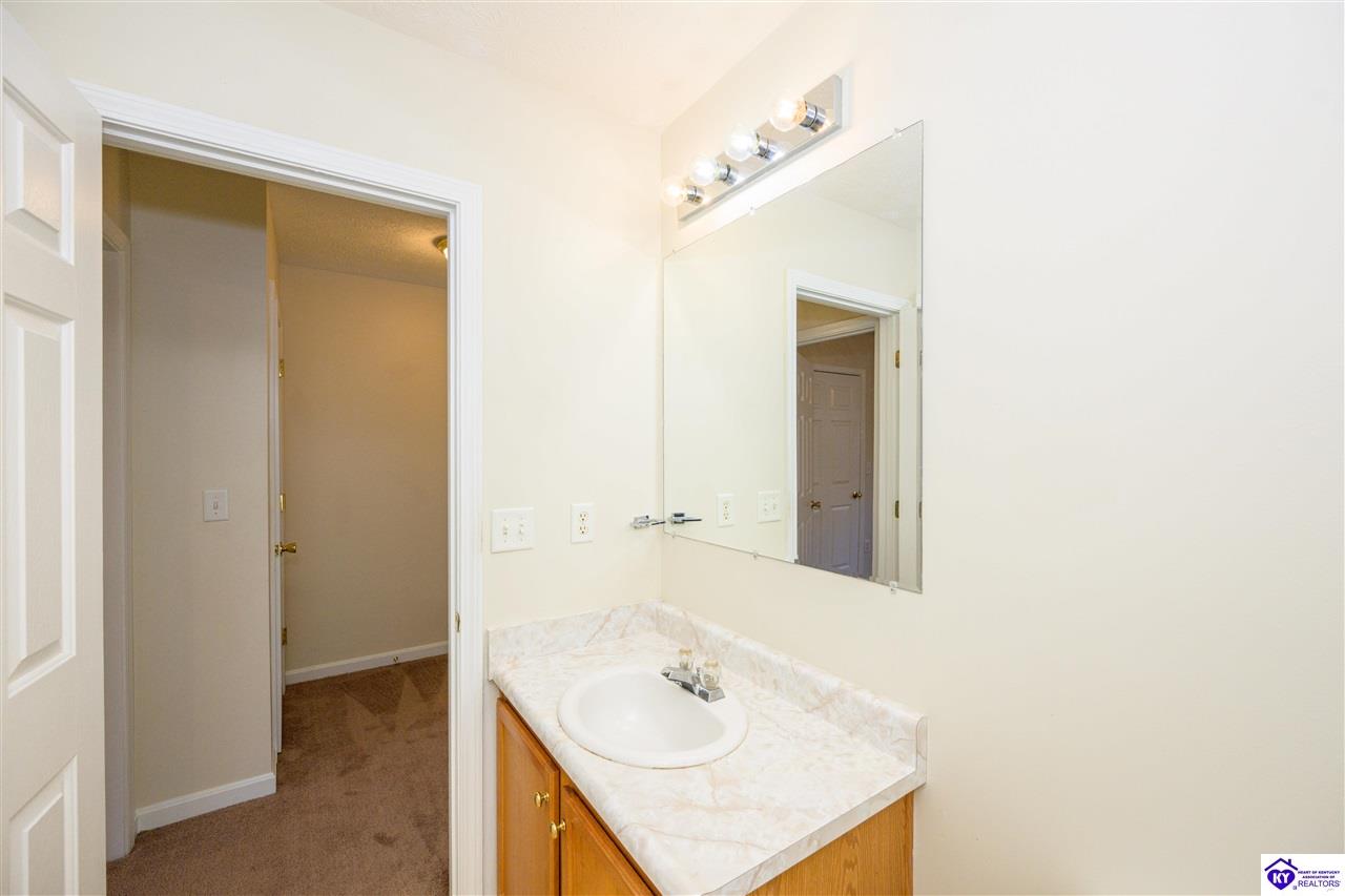 117 119 121 123 Poplar Circle Property Photo 23
