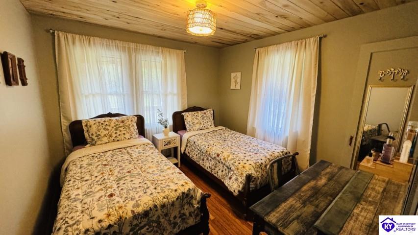 2313 Bowling Green Road Property Photo 52
