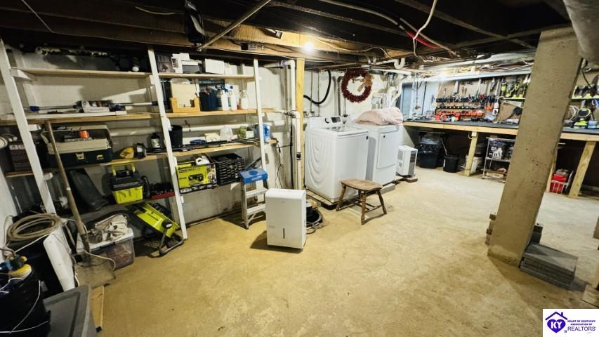 2313 Bowling Green Road Property Photo 61