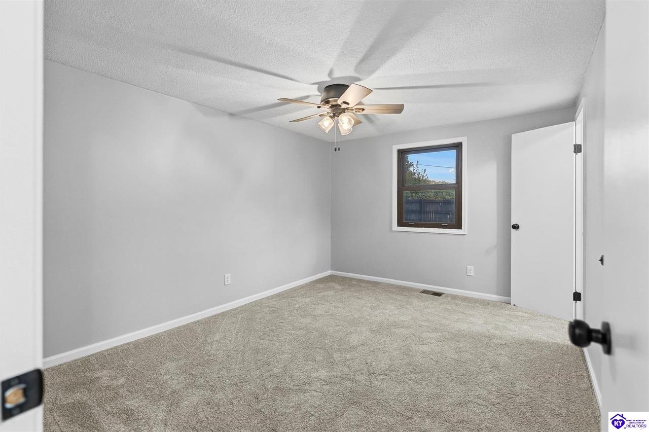 2260 Rabbit Run Road Property Photo 41