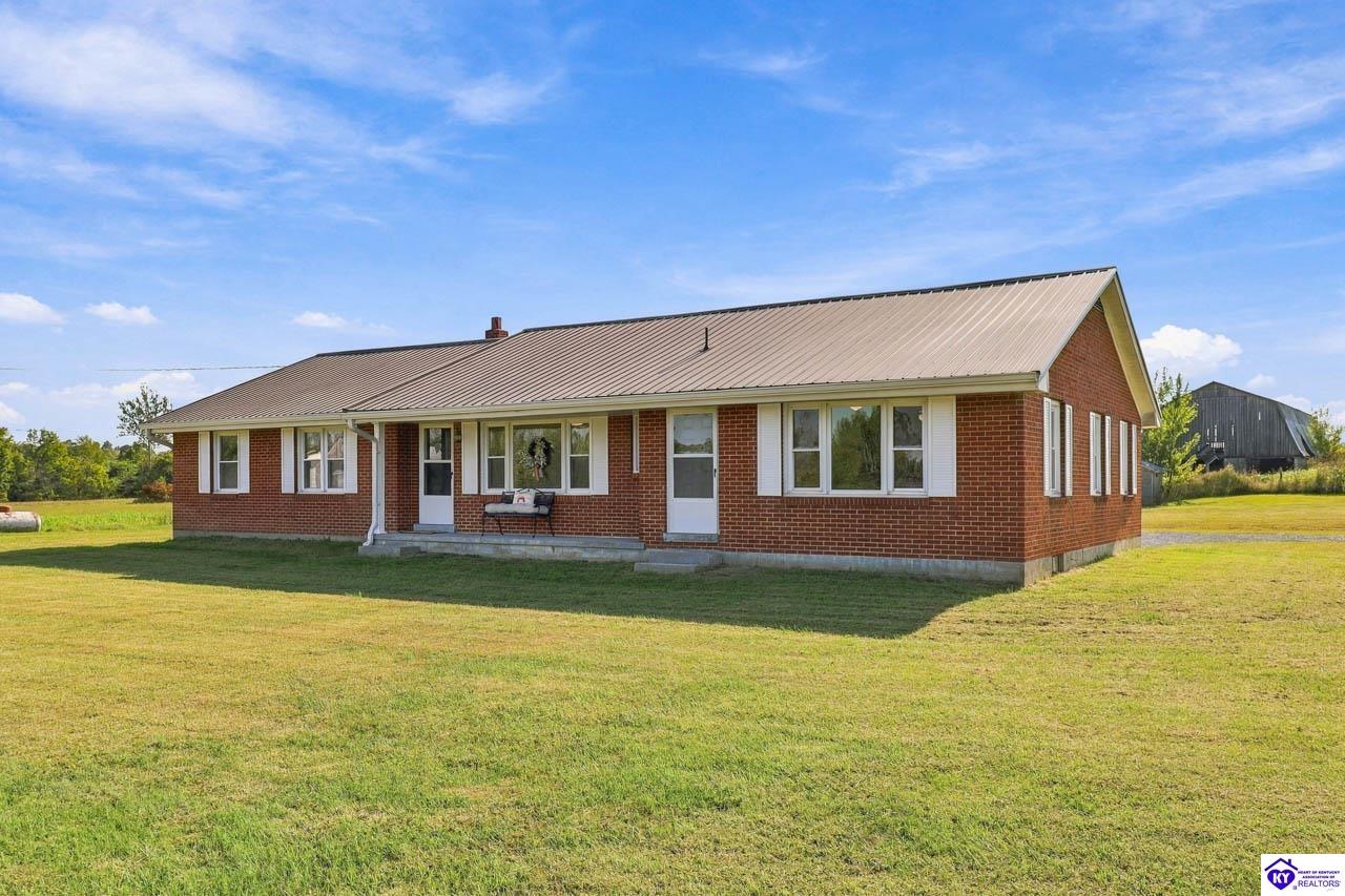 1104 Bass Ridge Road Property Photo 4