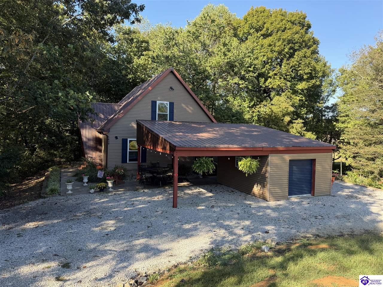 1459 Red Mill Road Property Photo 5