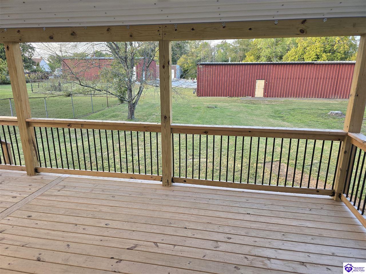 211 E Main Street Property Photo 50