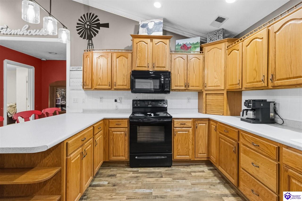 6634 Midway Road Property Photo 20