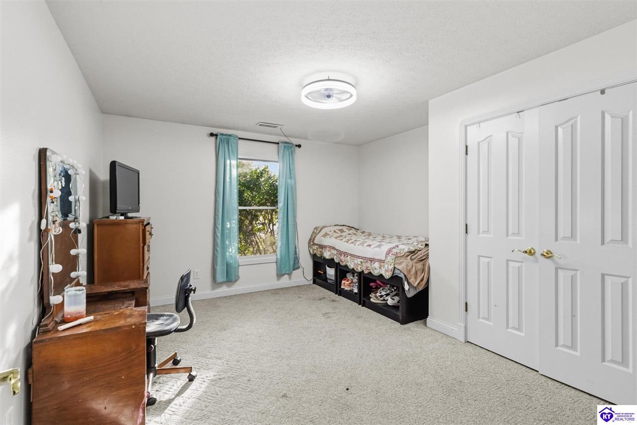 6634 Midway Road Property Photo 41