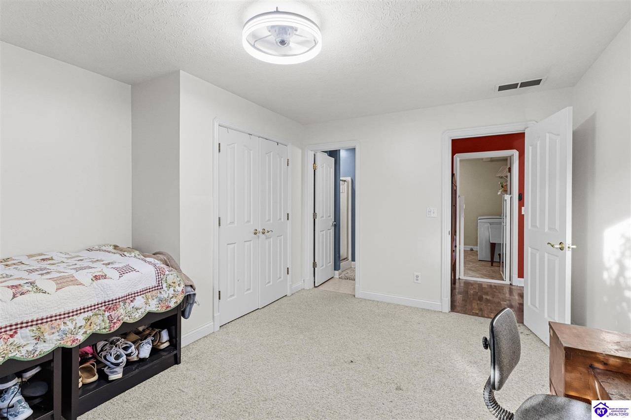 6634 Midway Road Property Photo 42