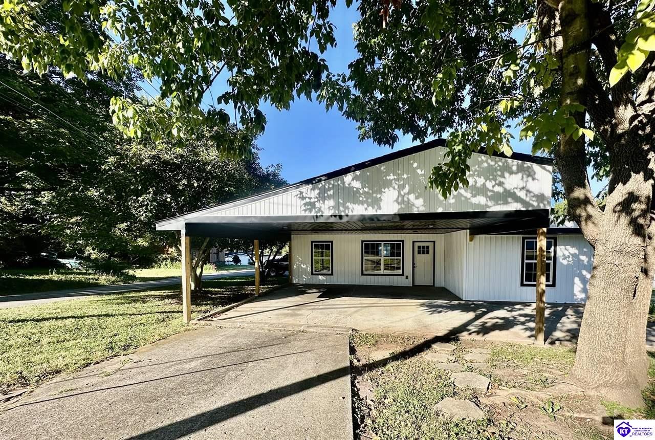 105 Hayward Road Property Photo 1