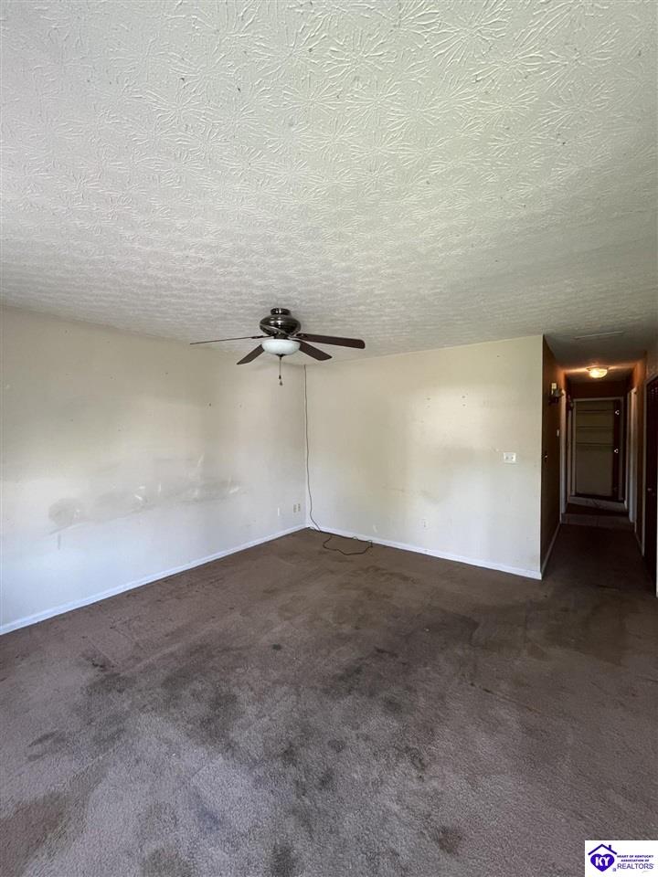 618 Carolyn Street Property Photo 2