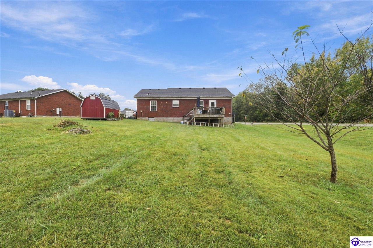 100 Ballard Springs Drive Property Photo 2