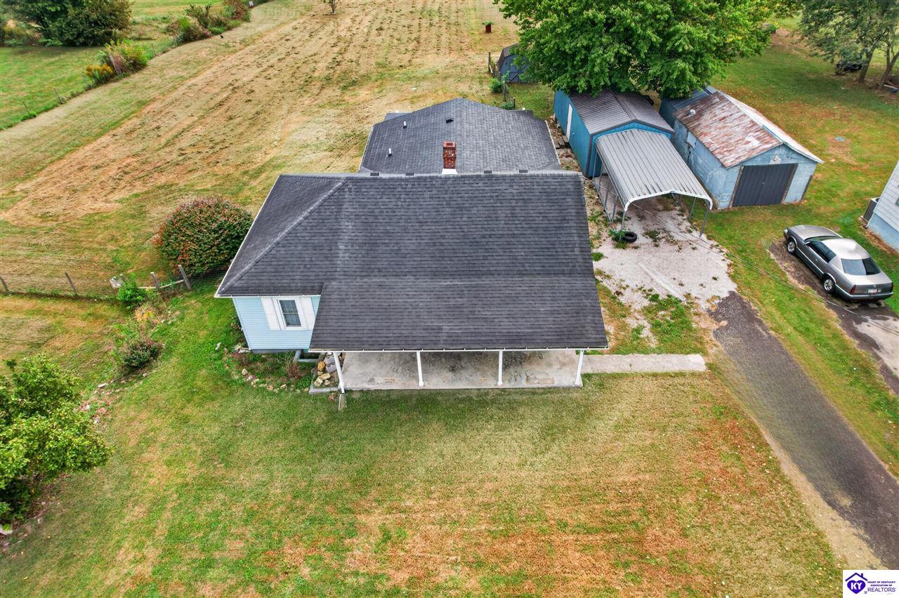 150 S L And N Turnpike Road Property Photo 6