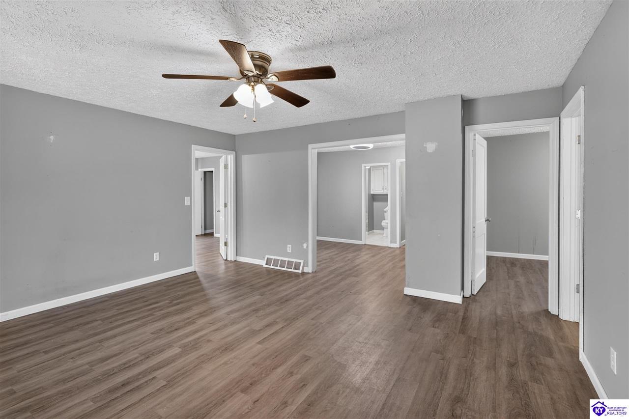 150 S L And N Turnpike Road Property Photo 8