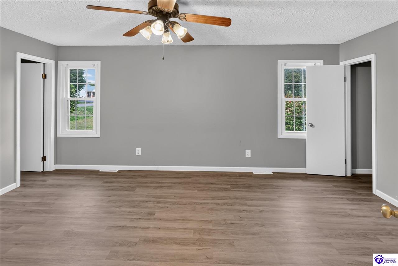 150 S L And N Turnpike Road Property Photo 27