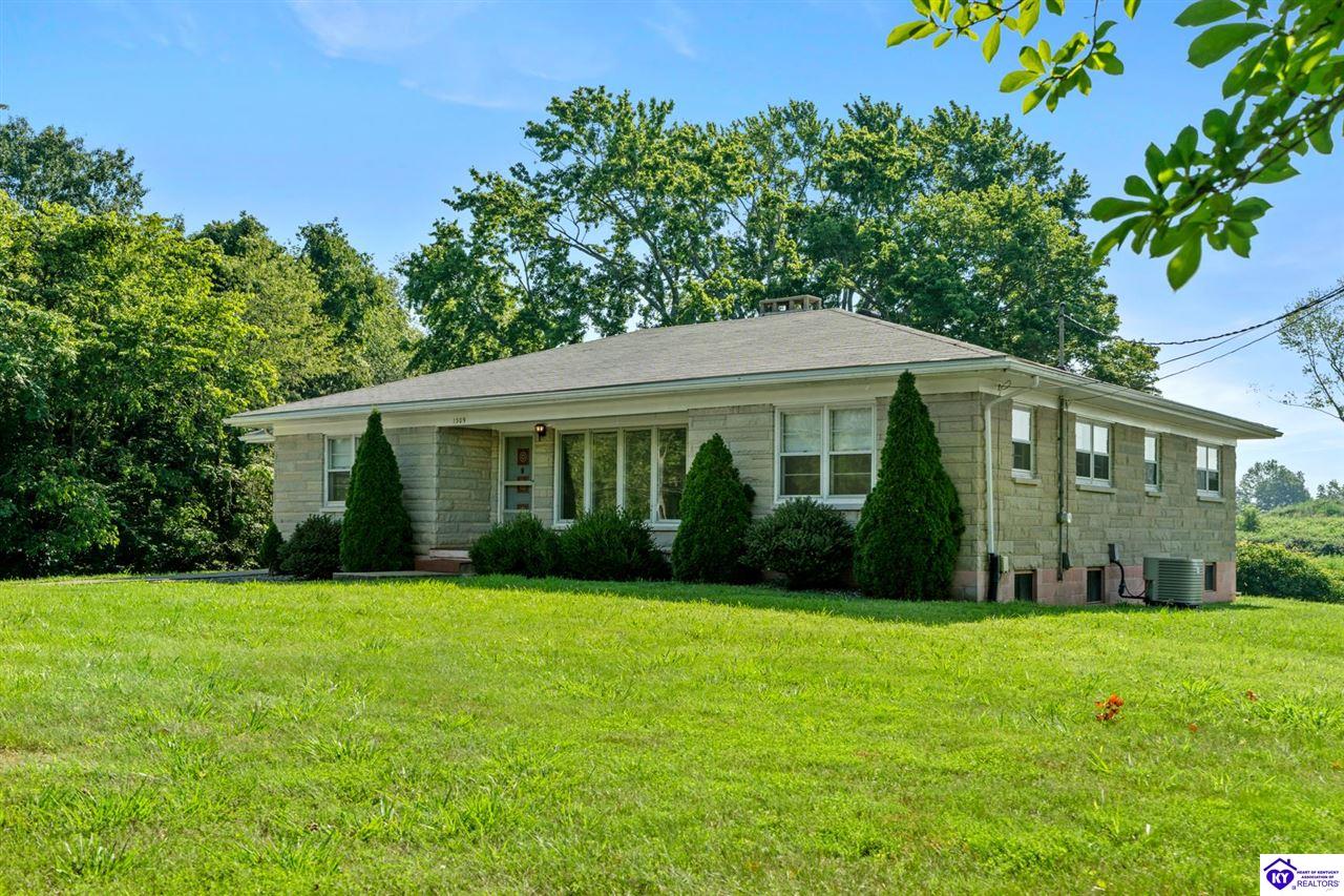 1309 Old State Road Property Photo 2
