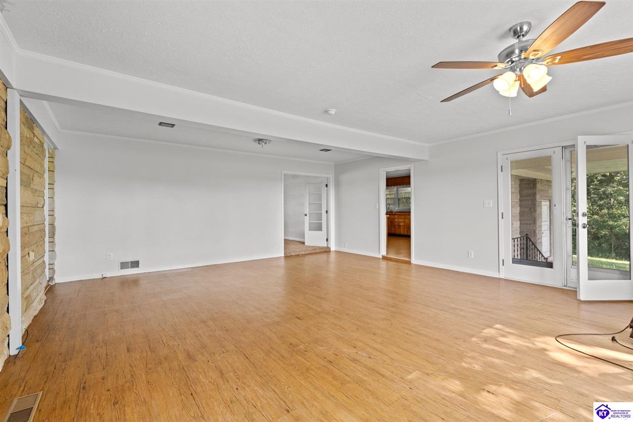 1309 Old State Road Property Photo 12