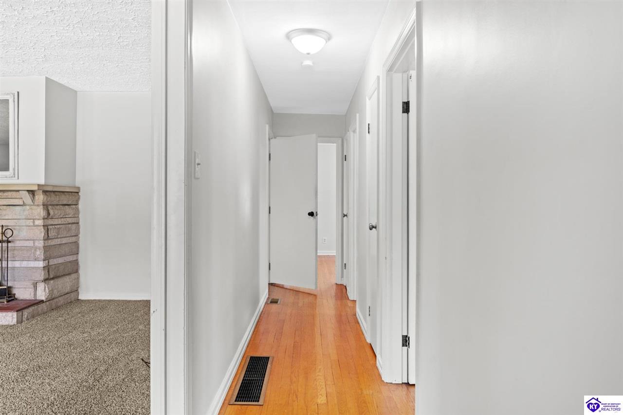 1309 Old State Road Property Photo 19