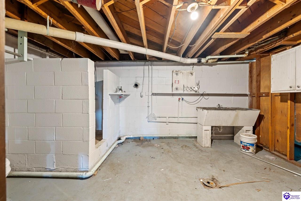 1309 Old State Road Property Photo 23