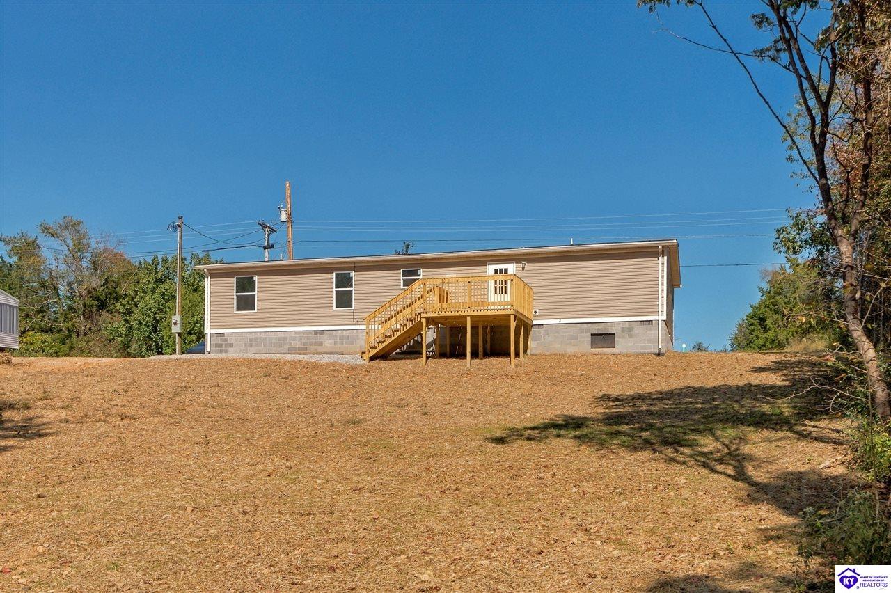 111 Phillips Lane Property Photo 35