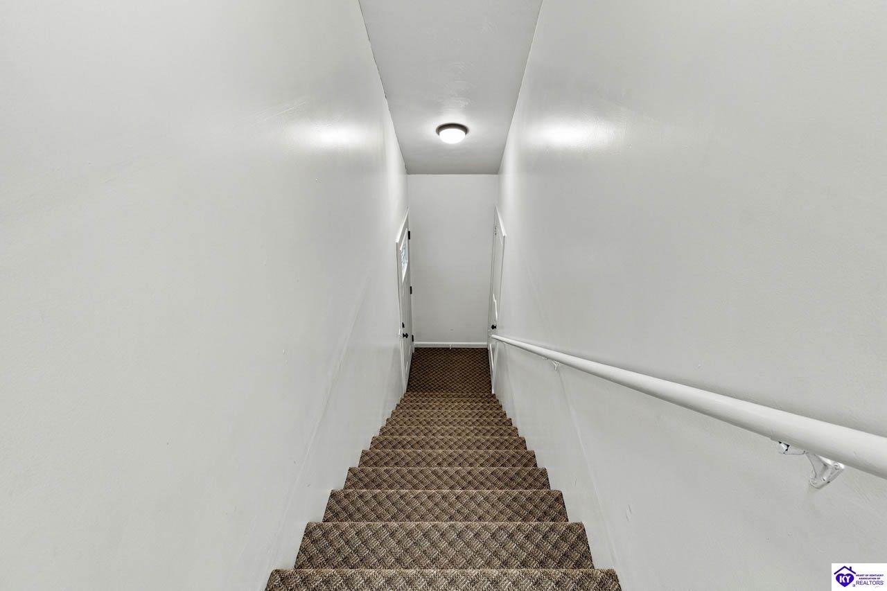 204 Cardinal Drive Property Photo 42