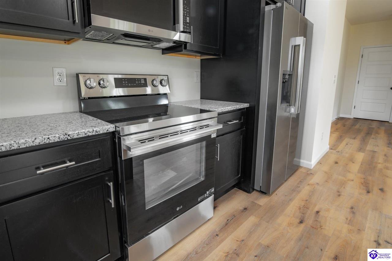 333 B First Street Property Photo 16