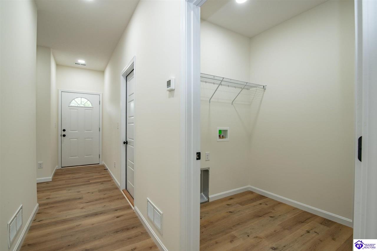 333 B First Street Property Photo 26