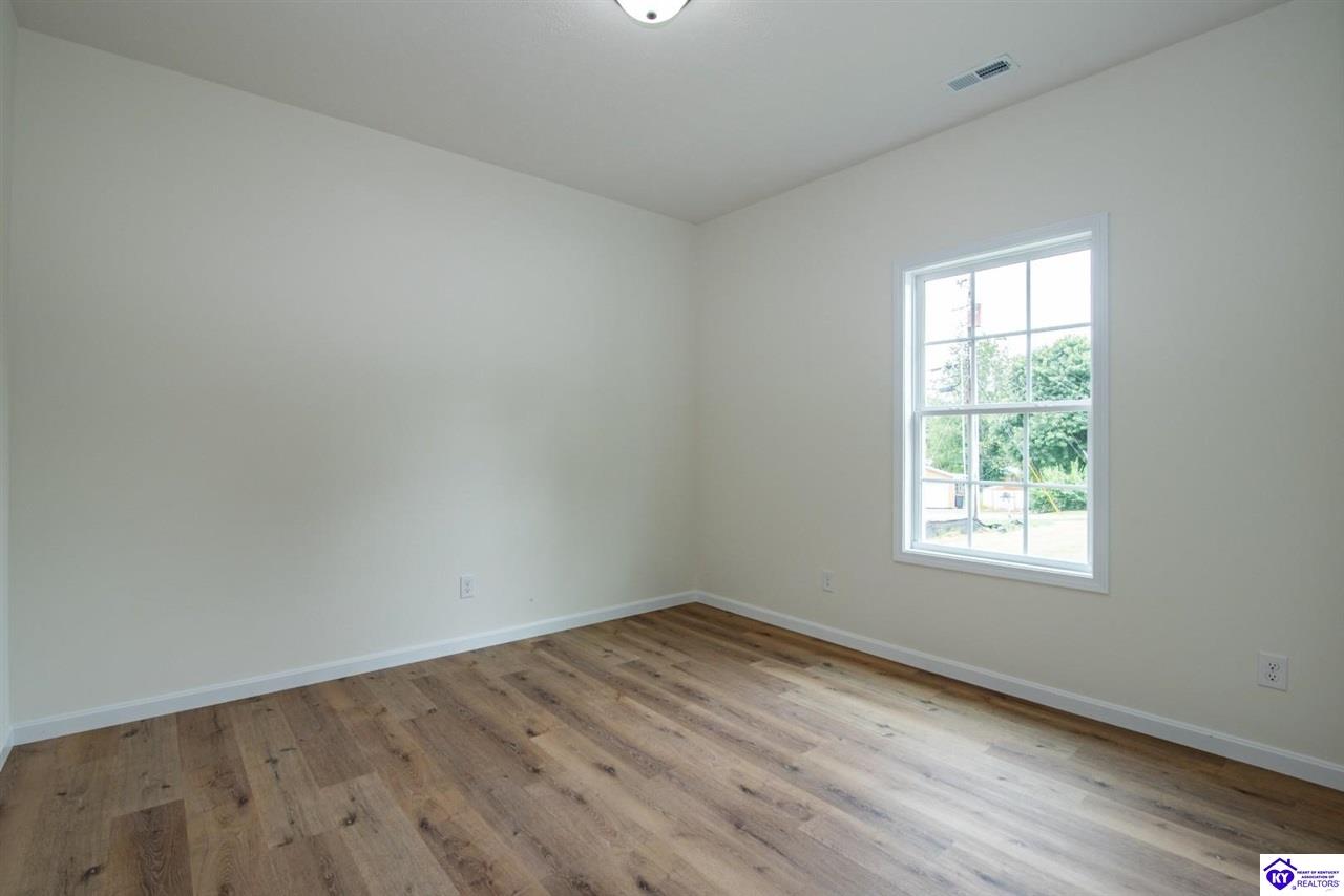 333 B First Street Property Photo 34