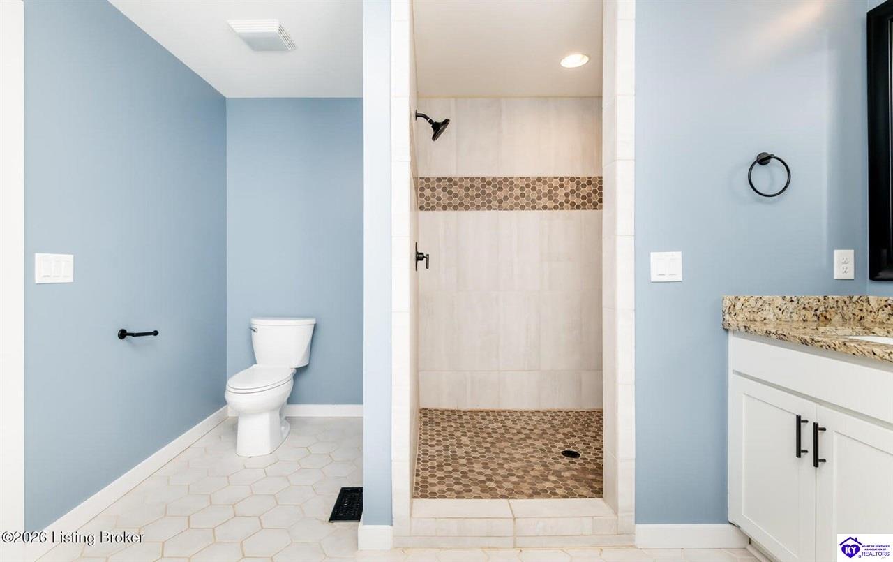 369 Meadowview Drive Property Photo 30