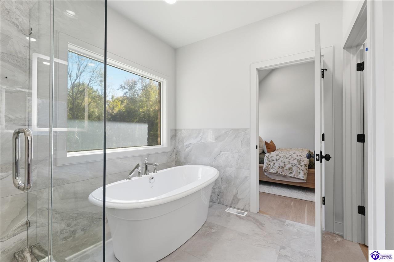 266 Olde Farm Court Property Photo 33