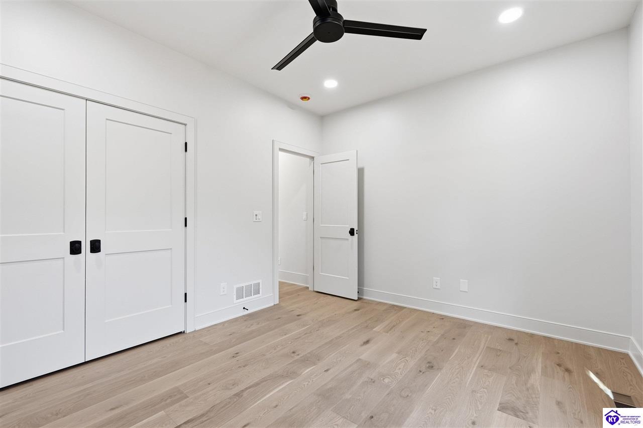 266 Olde Farm Court Property Photo 37