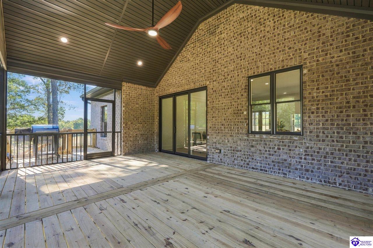 266 Olde Farm Court Property Photo 63