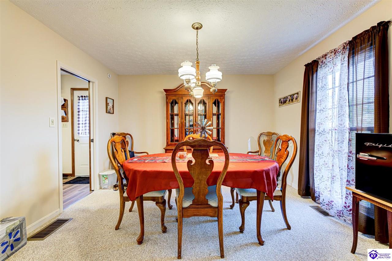 1221 Old Tunnell Mill Road Property Photo 12