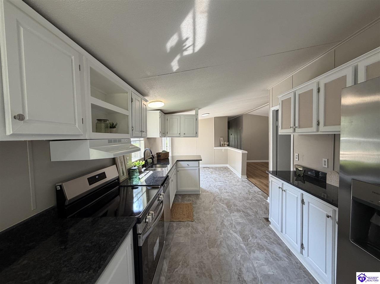 410 Ghen Road Property Photo 12
